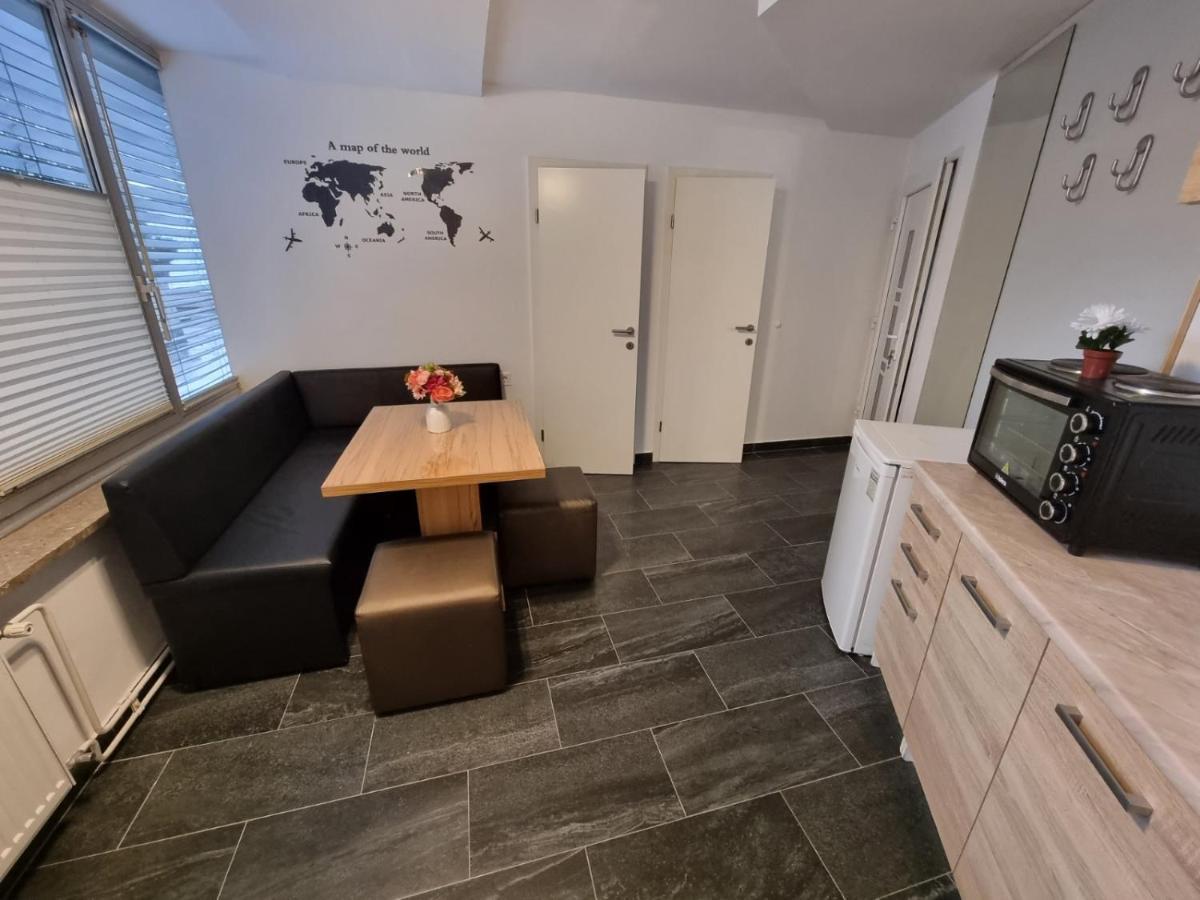 App Central Market Daire Ljubljana Dış mekan fotoğraf